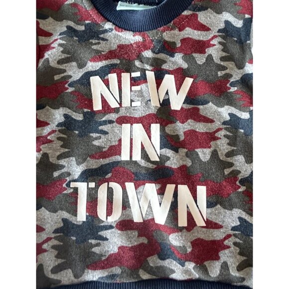 Camo Print Baby Sweatshirt "New In Town" 3/6 Months - Weeplay - Picture 3 of 6